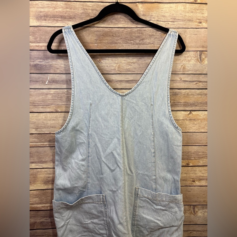 We The Free Light Blue Denim Overalls Relaxed Fit Size Small - Picture 2 of 6